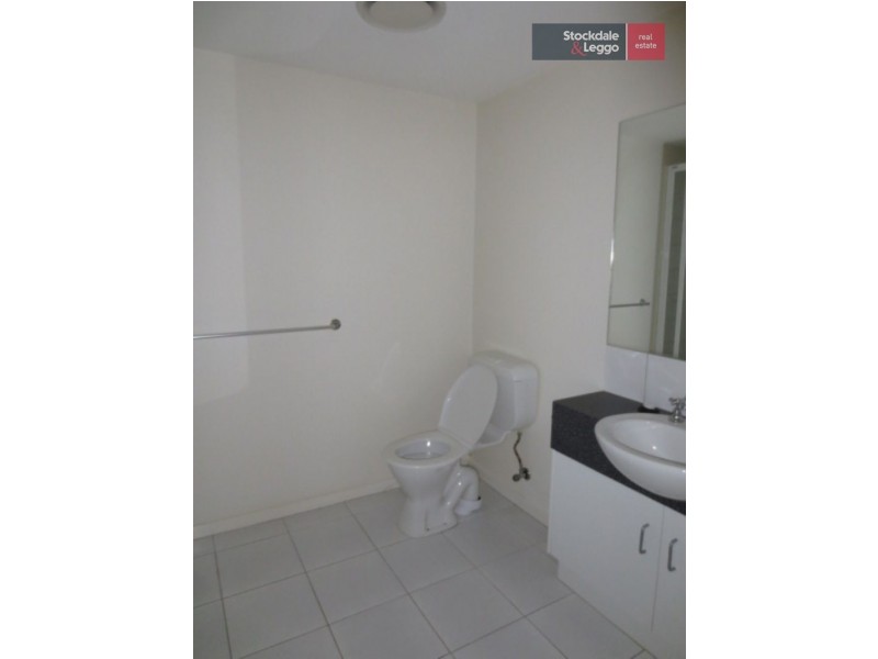 11/17-19 Ascot Vale Road, Flemington VIC 3031