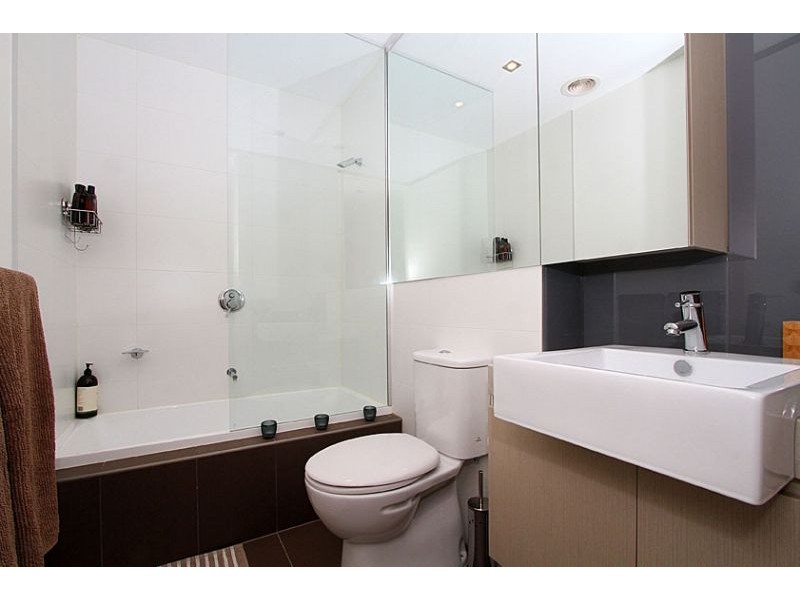 15/46 Eucalyptus Drive, Maidstone VIC 3012