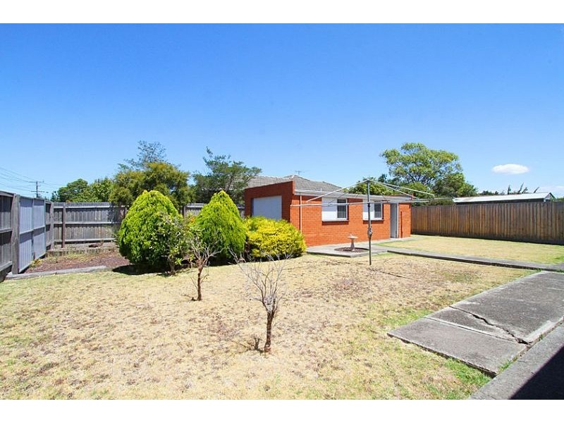 111 Noga Avenue, Keilor East VIC 3033