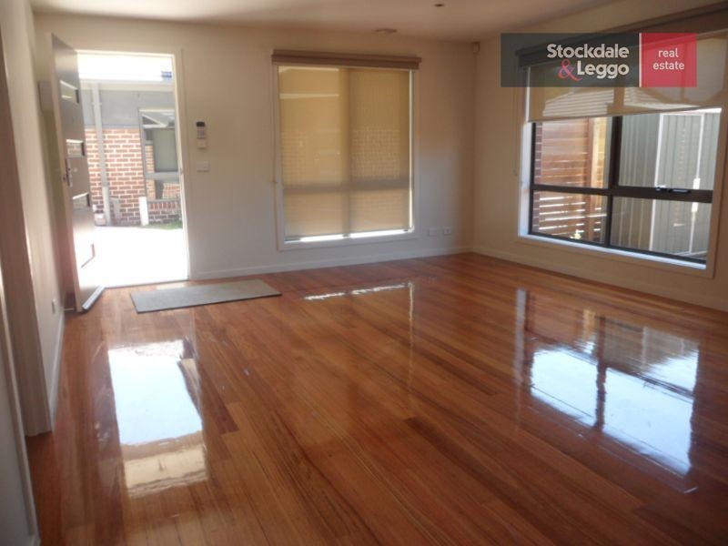 2/2-4 Reynolds Parade, Pascoe Vale South VIC 3044