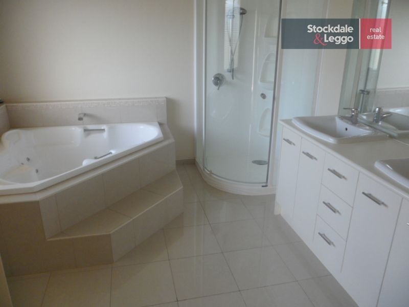 129 Vincent street, Oak Park VIC 3046