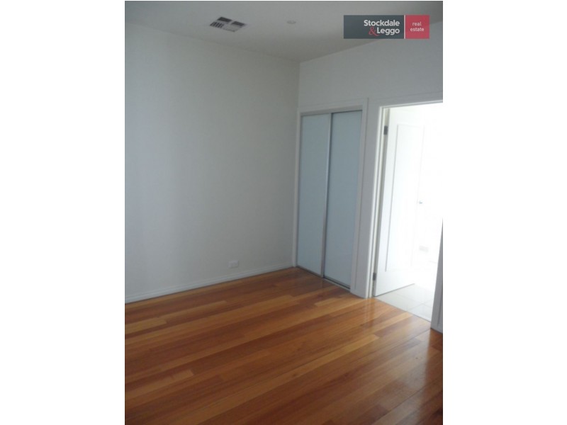 129 Vincent street, Oak Park VIC 3046