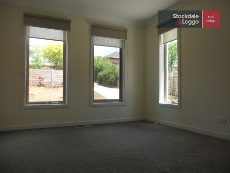 32A Strathnaver Avenue, Strathmore VIC 3041