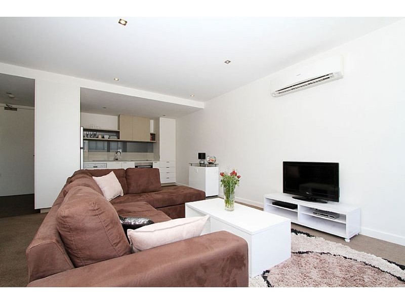 20/44 Eucalyptus Drive, Maidstone VIC 3012