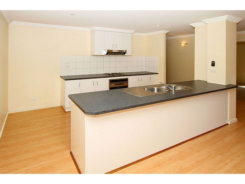 2/17-19 Ascot Vale Road, Flemington VIC 3031