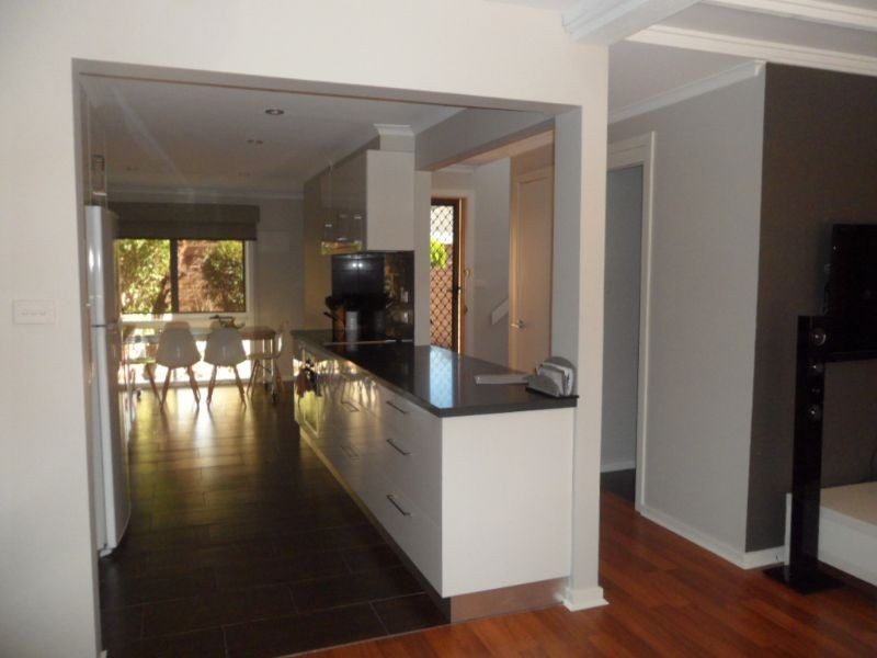 4/11 Elder Parade, Essendon VIC 3040