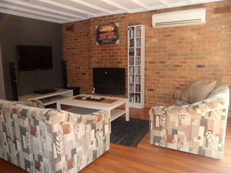 4/11 Elder Parade, Essendon VIC 3040