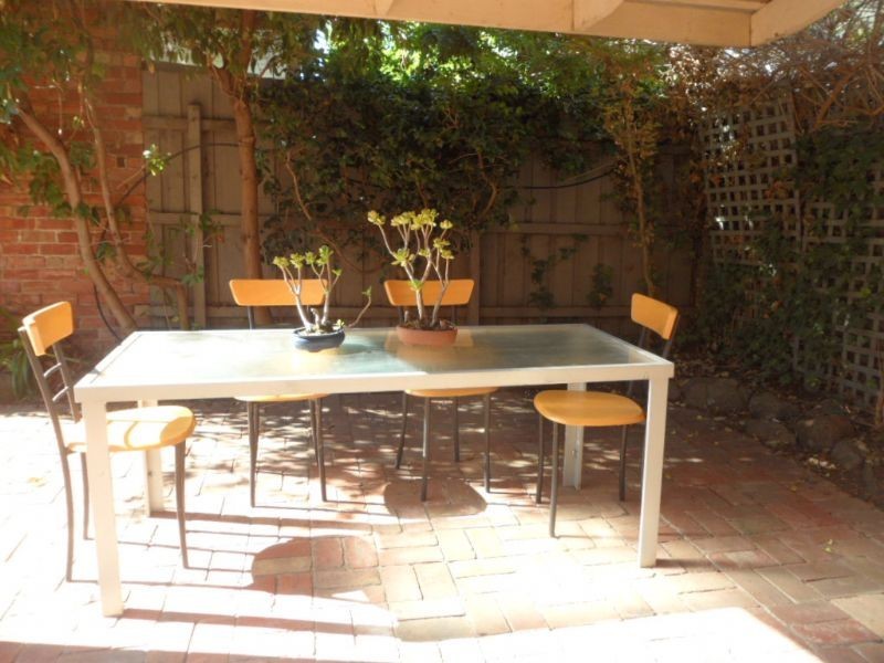 4/11 Elder Parade, Essendon VIC 3040