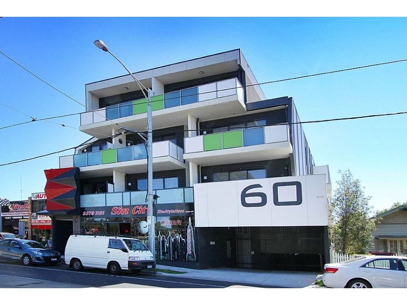 17/60 Keilor Road, Essendon North VIC 3041