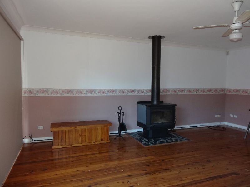 1/16 Hart Street, Airport West VIC 3042