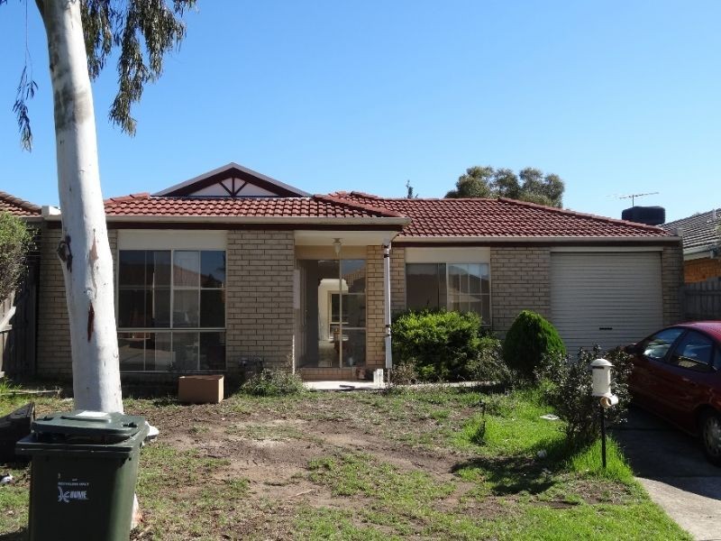 31 Shortridge Circuit, Roxburgh Park VIC 3064