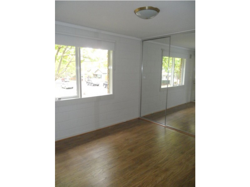 3/52 Canterbury street, Flemington VIC 3031