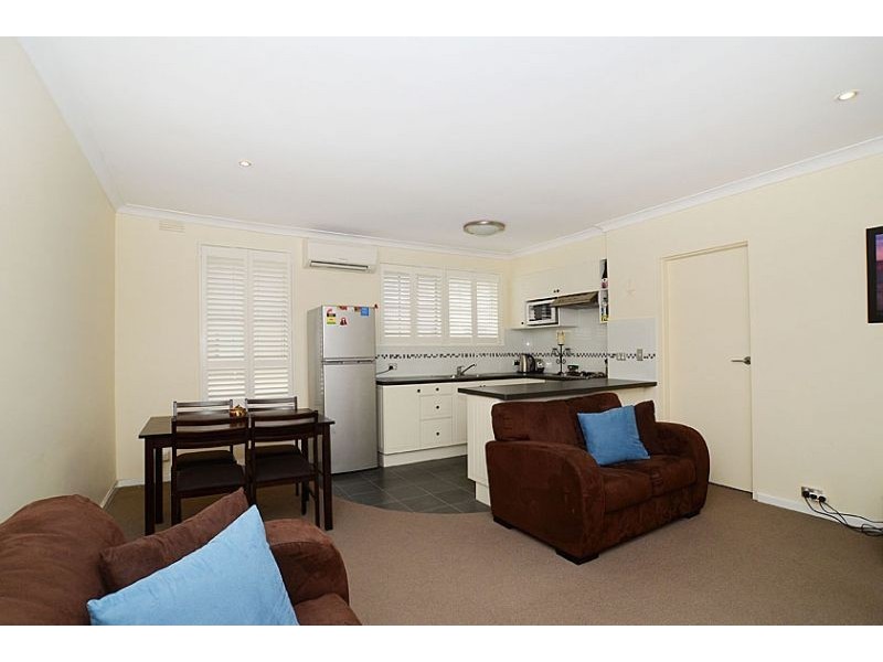 11/3 Guthrie Street, Brunswick West VIC 3055