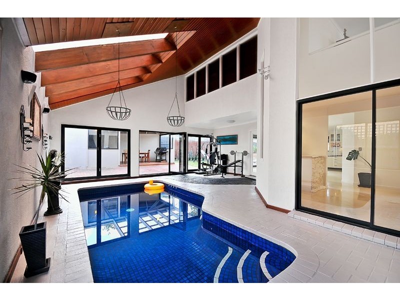 236 Burrowye Crescent, Keilor VIC 3036
