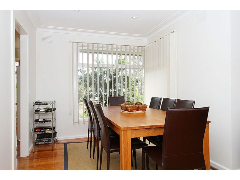 12 Strathaird Street, Strathmore VIC 3041