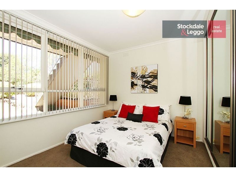 1/209 Napier Street, Essendon VIC 3040
