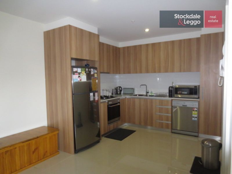 205/2 La Scala Avenue, Maribyrnong VIC 3032