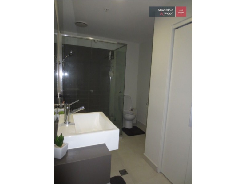 205/2 La Scala Avenue, Maribyrnong VIC 3032