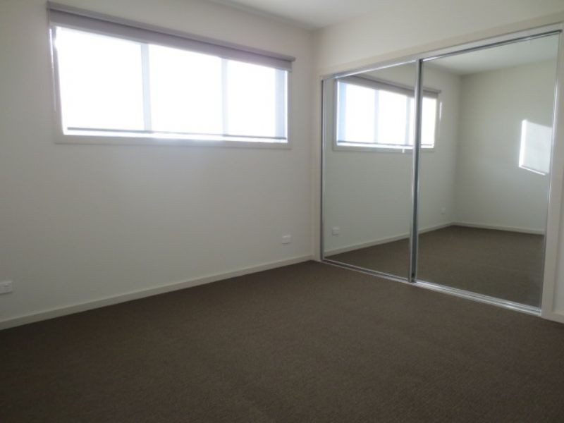 1/151 Durham Road, Sunshine VIC 3020