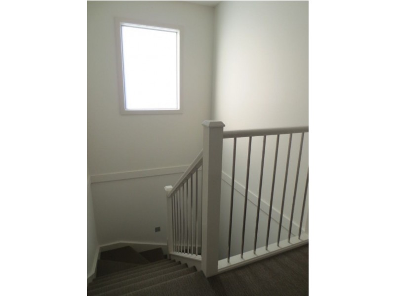 1/151 Durham Road, Sunshine VIC 3020