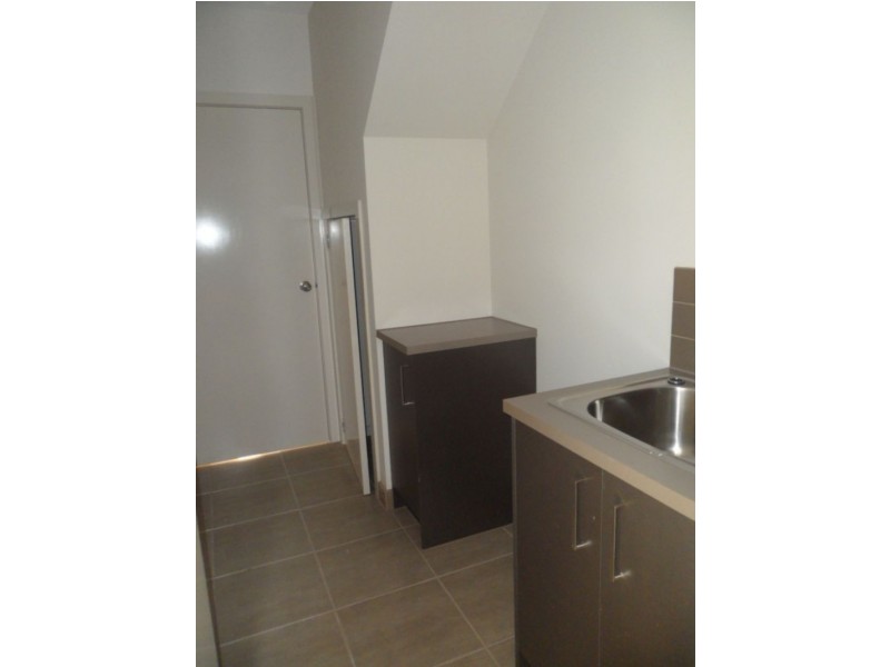 1/151 Durham Road, Sunshine VIC 3020
