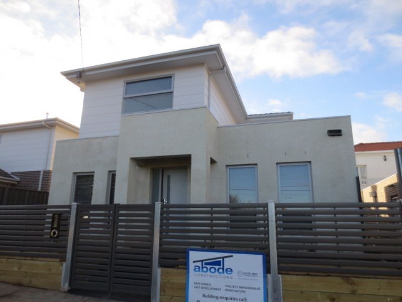 2/151 Durham Road, Sunshine VIC 3020