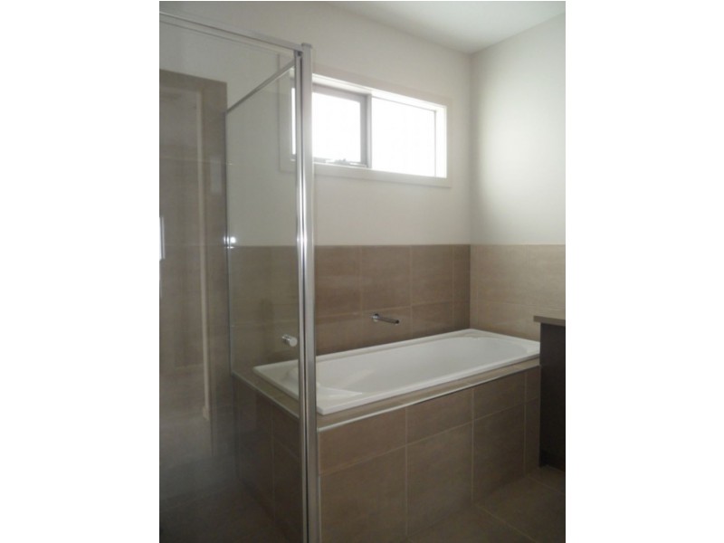 3/151 Durham Road, Sunshine VIC 3020