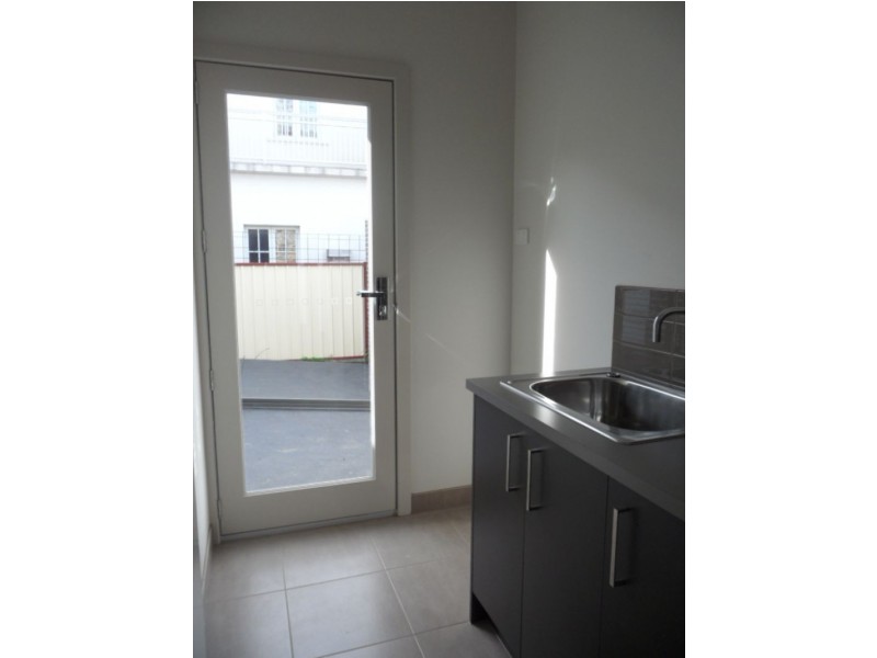 3/151 Durham Road, Sunshine VIC 3020