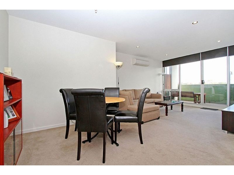 204/2 La Scala Avenue, Maribyrnong VIC 3032