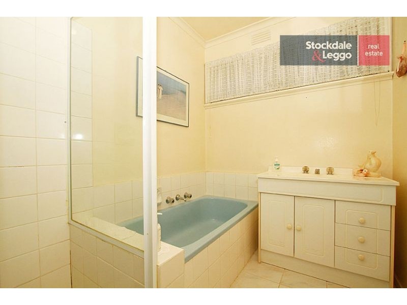 111 Noga Avenue, Keilor East VIC 3033