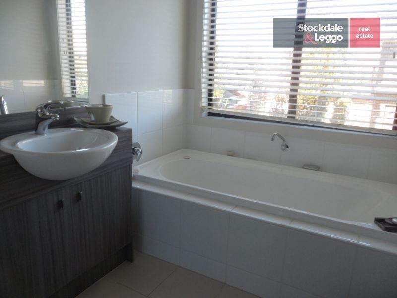 13 Crefden Street, Maidstone VIC 3012