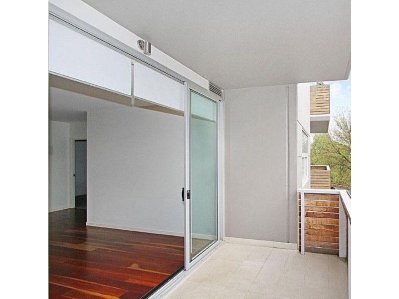 207/87-89 Raleigh Street, Essendon VIC 3040