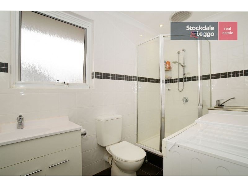 11/3 Guthrie Street, Brunswick West VIC 3055