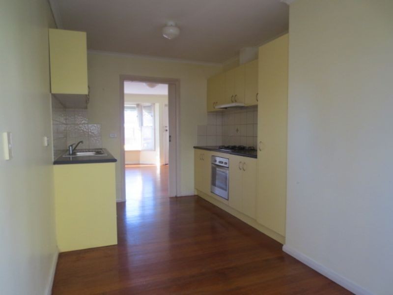 2/12 Salisbury Street, Moonee Ponds VIC 3039