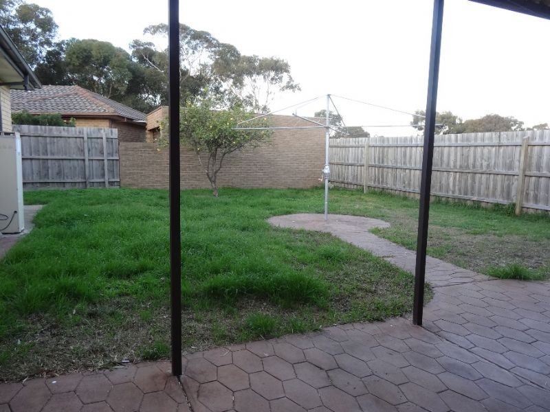 16 Bellara Crescent, Kealba VIC 3021