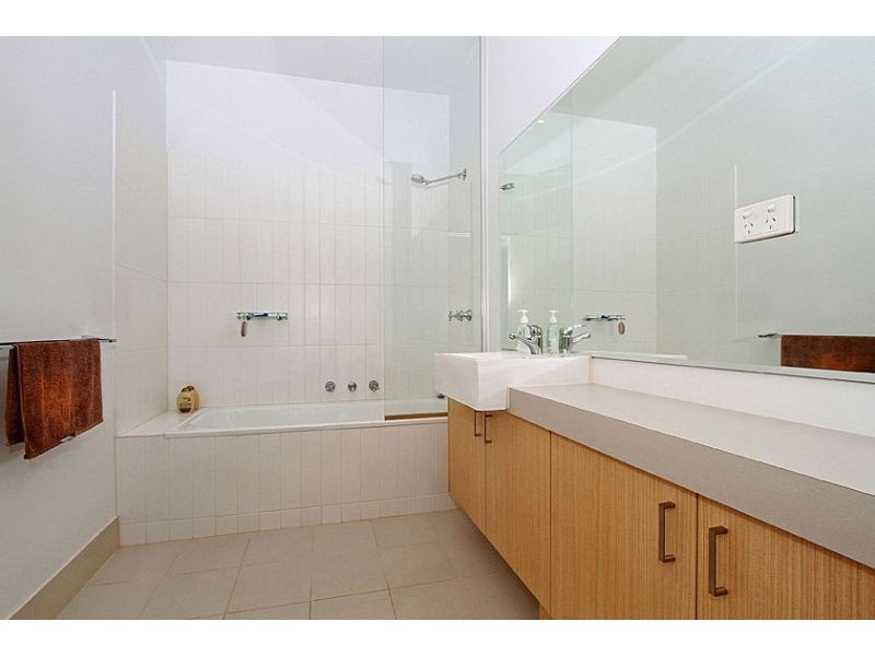 306/8 Burrowes Street, Ascot Vale VIC 3032