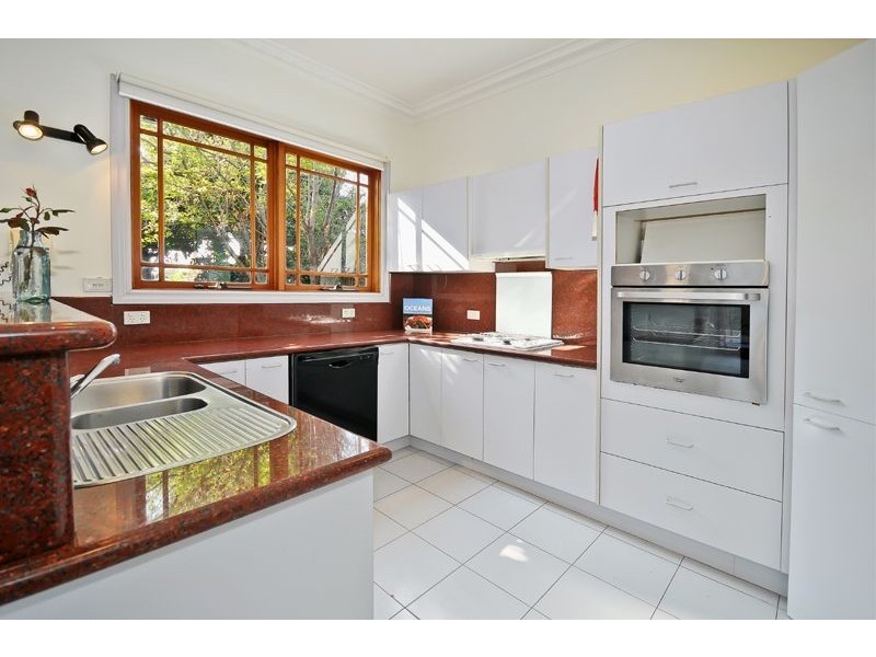 213 Napier Street, Essendon VIC 3040