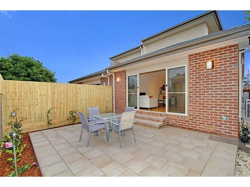 41 Kernan Street, Strathmore VIC 3041