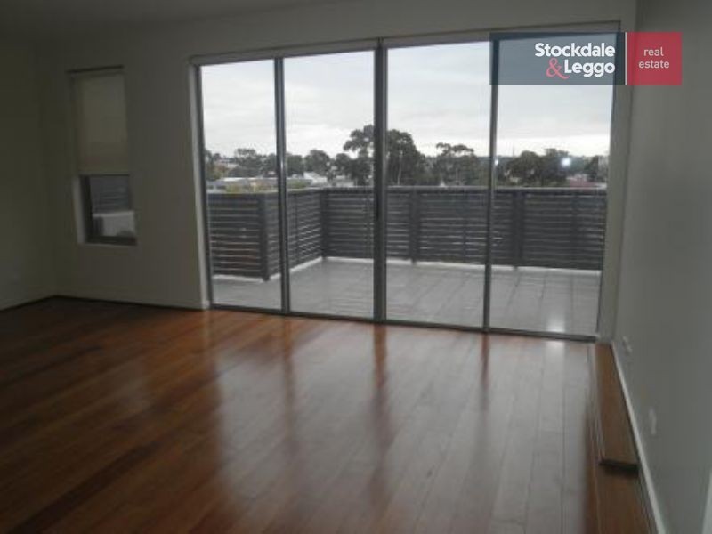 302A/8 Burrowes Street, Ascot Vale VIC 3032