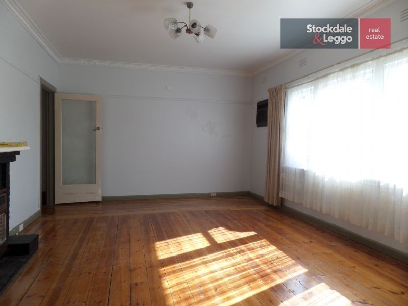 98 McPherson Street, Essendon VIC 3040