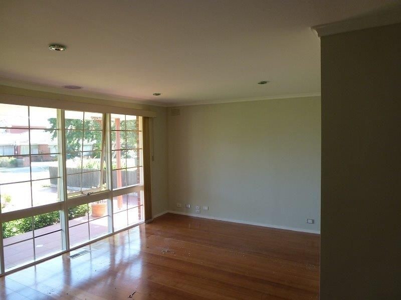 16 Noga Street, Keilor East VIC 3033