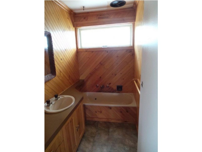 50  Queen Street, Lalor VIC 3075