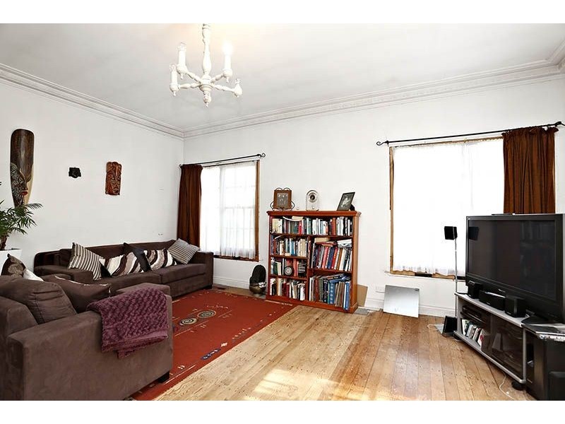 58 Carnarvon Road, Strathmore VIC 3041