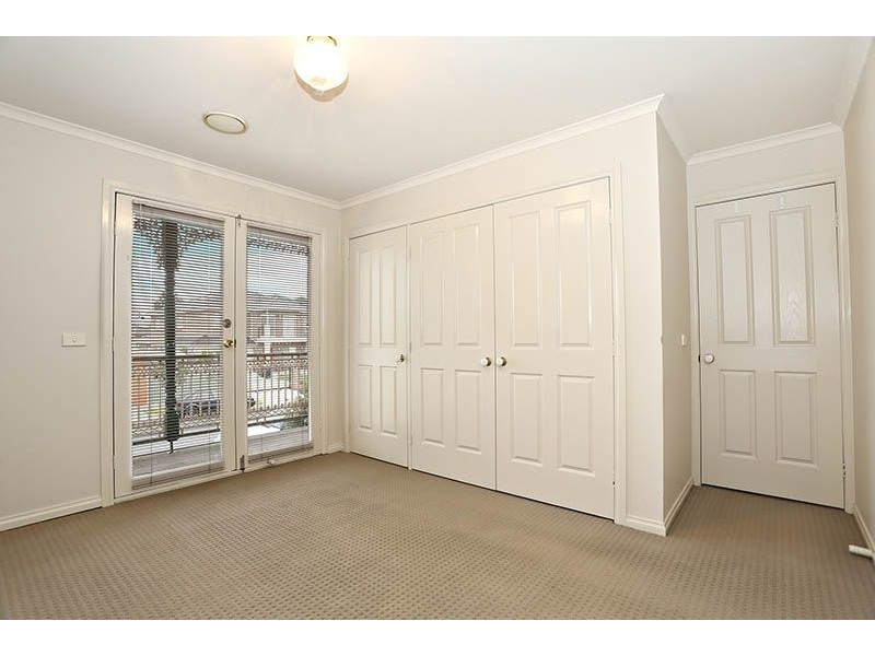 2C Doncaster Street, Ascot Vale VIC 3032