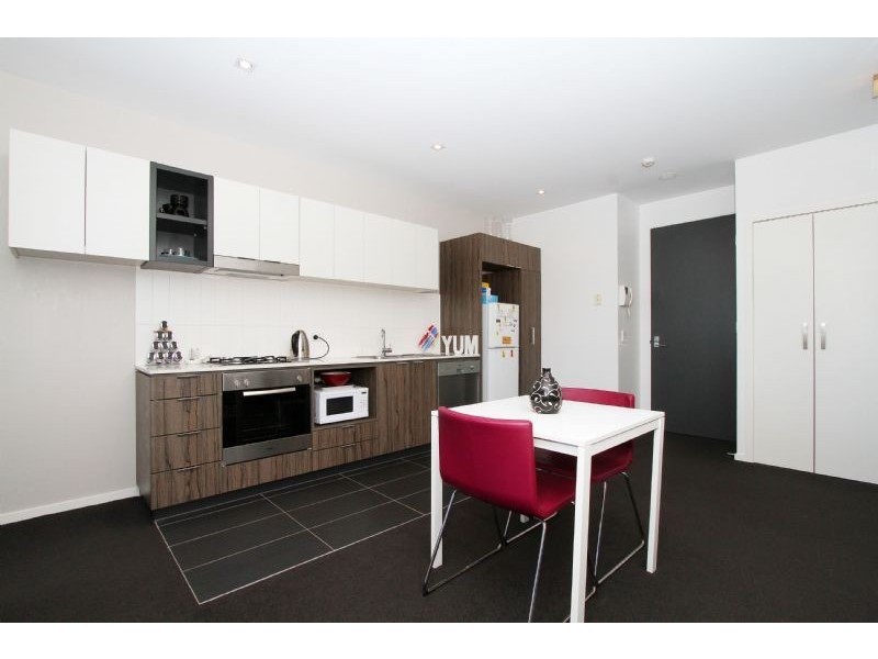 17/60 Keilor Road, Essendon VIC 3040