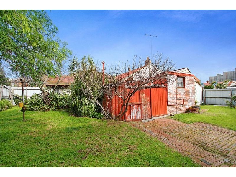 140 – 142 Station Street, Carlton VIC 3053