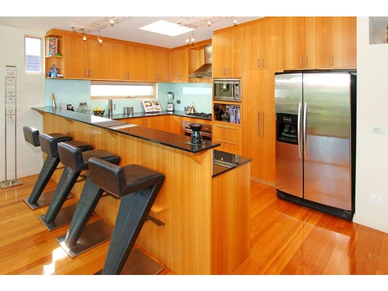 38 Brunel Street, Aberfeldie VIC 3040