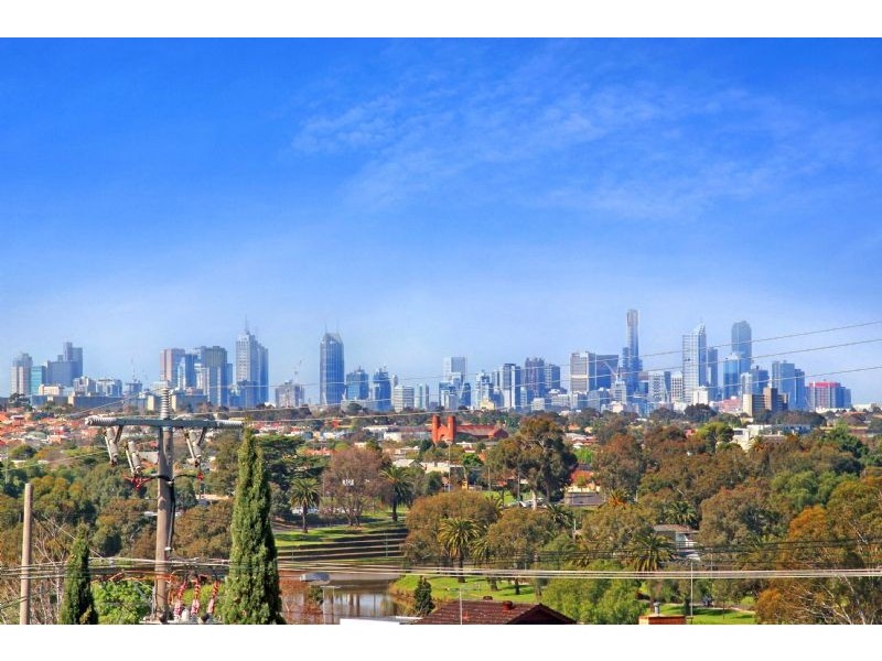 38 Brunel Street, Aberfeldie VIC 3040