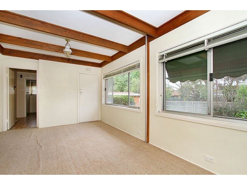 7 Houston Avenue, Strathmore VIC 3041