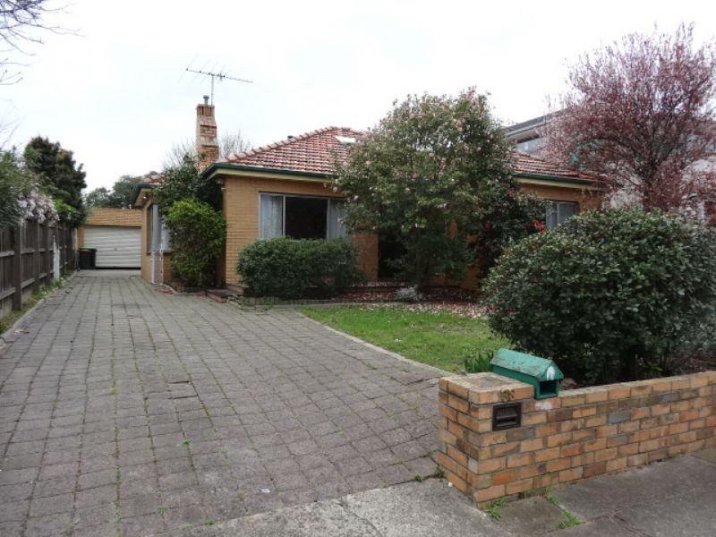 38 York Street, Strathmore VIC 3041